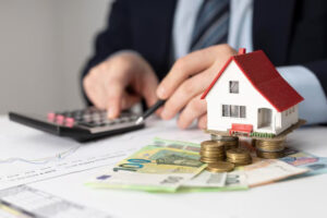 Debt Consolidation Mortgages vs. Refinancing: What's the Difference